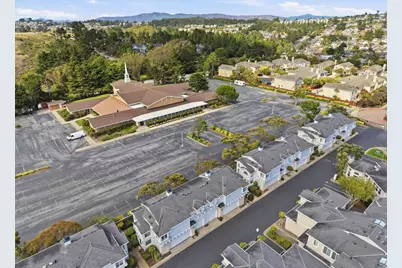 15 Outlook Cir, Pacifica, CA 94044 - Photo 43