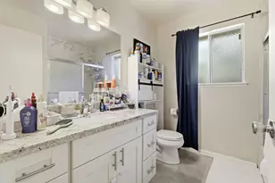 941-943 Miramonte Ave, Mountain View, CA 94040 - Photo 13