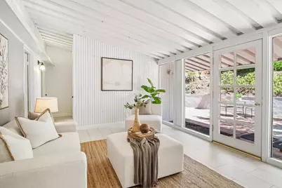 18570 Montpere Way, Saratoga, CA 95070 - Photo 17