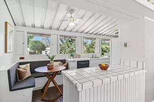 18570 Montpere Way, Saratoga, CA 95070 - Photo 15