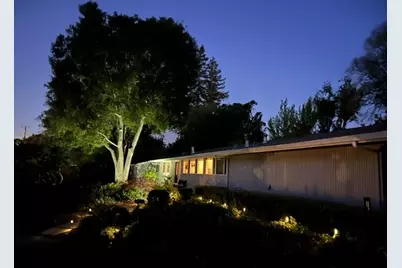 18570 Montpere Way, Saratoga, CA 95070 - Photo 5