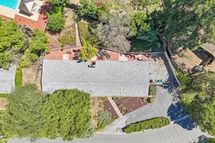 18570 Montpere Way, Saratoga, CA 95070 - Photo 59