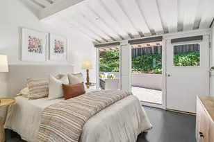 18570 Montpere Way, Saratoga, CA 95070 - Photo 41