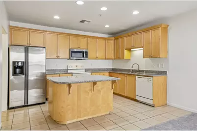 88 N Jackson Ave 210, San Jose, CA 95116 - Photo 7