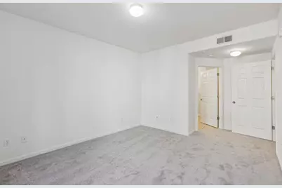 88 N Jackson Ave 210, San Jose, CA 95116 - Photo 13