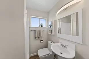849 Flin Way, Sunnyvale, CA 94087 - Photo 17
