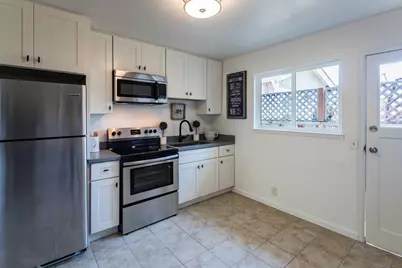 3448 Page St, Redwood City, CA 94063 - Photo 7