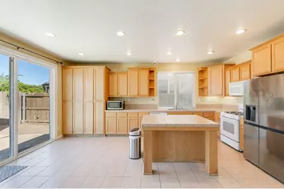 2027 Evening St, Stockton, CA 95209 - Photo 25