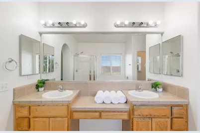 2027 Evening St, Stockton, CA 95209 - Photo 37