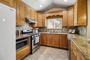 8135 Las Animas Ct, Gilroy, CA 95020 - Photo 15