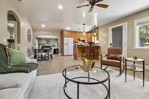 8135 Las Animas Ct, Gilroy, CA 95020 - Photo 9