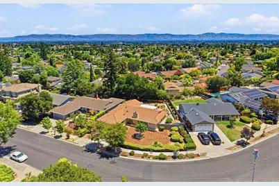 11106 Linda Vista Dr, Cupertino, CA 95014 - Photo 21