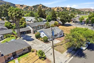 17579 Del Monte Ave, Morgan Hill, CA 95037 - Photo 43