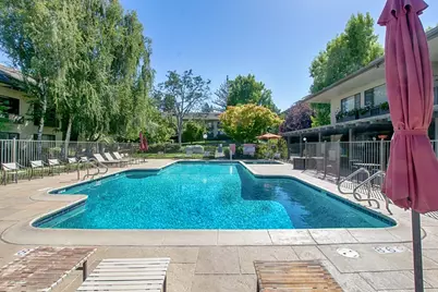 2140 Santa Cruz Ave B106, Menlo Park, CA 94025 - Photo 33