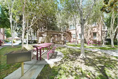 2188 Beech Cir, San Jose, CA 95131 - Photo 35
