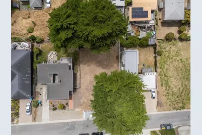 340 13th St, Montara, CA 94037 - Photo 15
