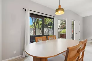 454 Costa Mesa Ter B, Sunnyvale, CA 94085 - Photo 9