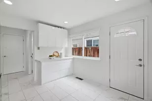 3263 Janelle Dr, San Jose, CA 95148 - Photo 7
