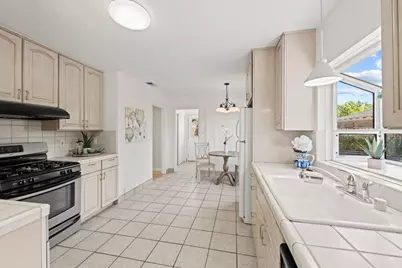 905 El Rio Dr, San Jose, CA 95125 - Photo 19
