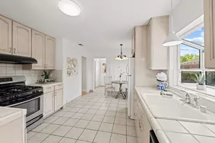 905 El Rio Dr, San Jose, CA 95125 - Photo 19