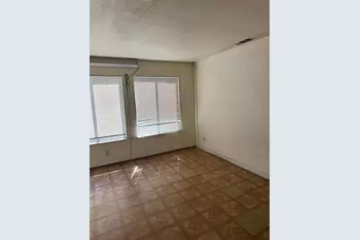 459 Jill Cir, Stockton, CA 95210 - Photo 5