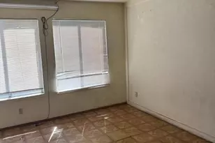 459 Jill Cir, Stockton, CA 95210 - Photo 5