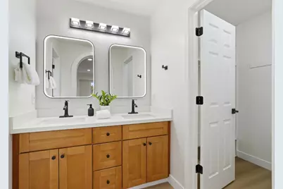 374 Marquetry Ct, San Jose, CA 95116 - Photo 27