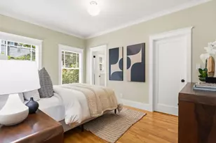 6395 Hillegass Ave, Oakland, CA 94618 - Photo 9