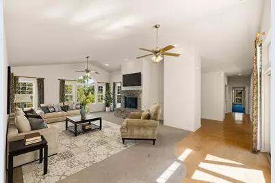 28951 Falcon Ridge, Salinas, CA 93908 - Photo 13