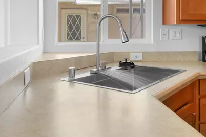 1040 38th 6, Santa Cruz, CA 95062 - Photo 9