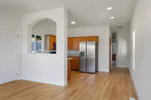 1040 38th 6, Santa Cruz, CA 95062 - Photo 5