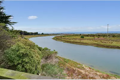 76 Pelican Pt, Watsonville, CA 95076 - Photo 37