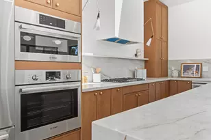 2240 Boxwood Dr, San Jose, CA 95128 - Photo 11
