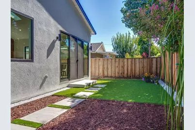 2240 Boxwood Dr, San Jose, CA 95128 - Photo 61