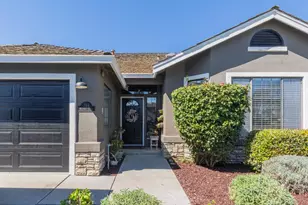 746 Nacional Ct, Salinas, CA 93901 - Photo 3