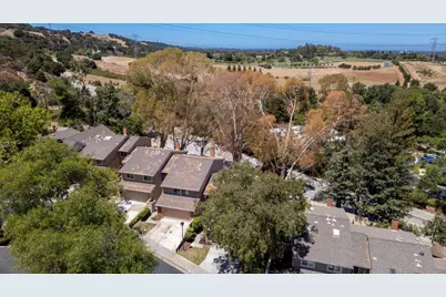 22963 Longdown Rd, Cupertino, CA 95014 - Photo 57