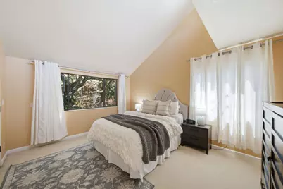 2411 Carlmont Dr 107, Belmont, CA 94002 - Photo 25
