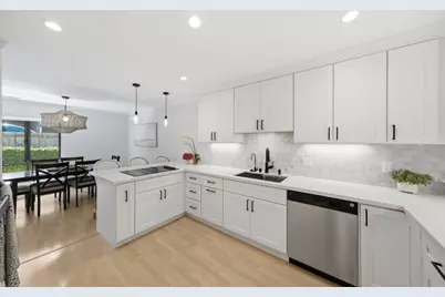 2411 Carlmont Dr 107, Belmont, CA 94002 - Photo 17