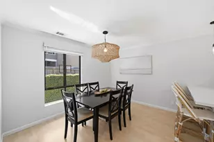 2411 Carlmont Dr 107, Belmont, CA 94002 - Photo 15