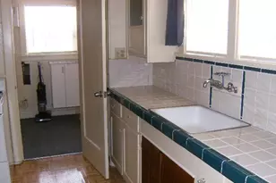 224 W San Luis St, Salinas, CA 93901 - Photo 7