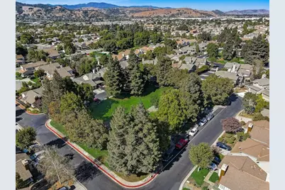 17482 Carriage Lamp Way, Morgan Hill, CA 95037 - Photo 17