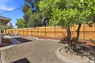 1581 Edmond Ct, San Jose, CA 95125 - Photo 35