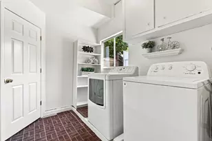 1581 Edmond Ct, San Jose, CA 95125 - Photo 29