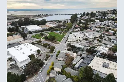 18 Visitacion Ave, Brisbane, CA 94005 - Photo 3