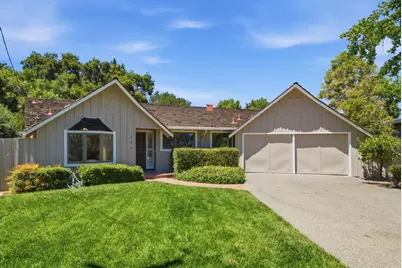653 Rosewood Ct, Los Altos, CA 94024 - Photo 37
