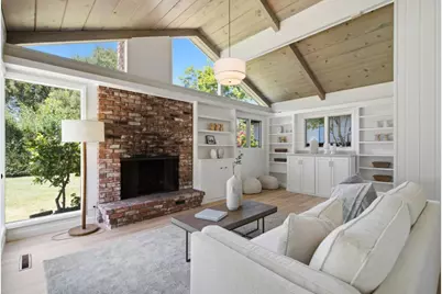 653 Rosewood Ct, Los Altos, CA 94024 - Photo 17