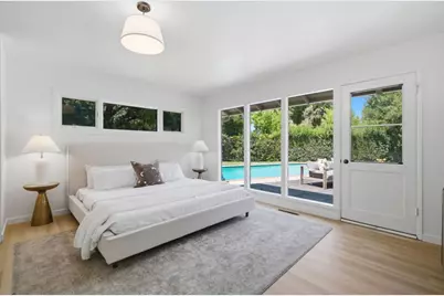 653 Rosewood Ct, Los Altos, CA 94024 - Photo 21