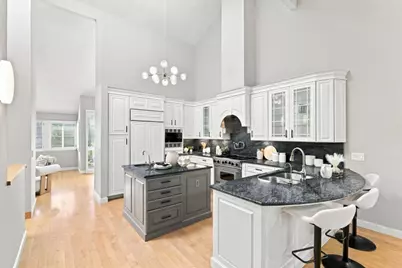 1637 Grant Rd, Mountain View, CA 94040 - Photo 7