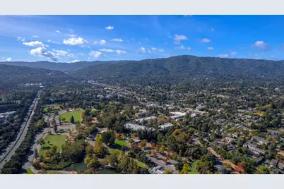 16015 Bartlett Ct, Los Gatos, CA 95032 - Photo 77