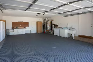 1850 E San Martin Ave, San Martin, CA 95046 - Photo 29